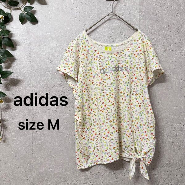 adidas Mサイズ 小花柄 半袖Tシャツ ロゴ入り カラフル 可愛い