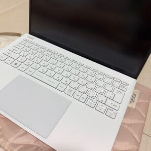 MSI Prestige13Evo i7/32GB/1TB ノートPC使用期間半年程度