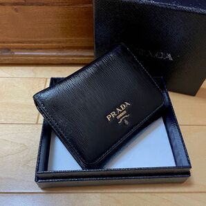 PRADA プラダ コンパクト レザー 財布