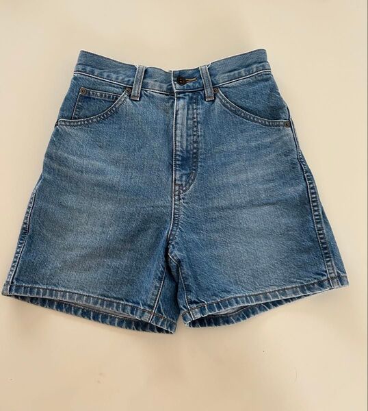 ユニクロ デニム ショートパンツ 短パン
