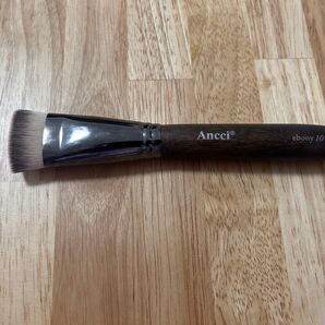 ANCCI BRUSH(アンシブラシ) Ebony 10 メイクブラシ/ファンデーションブラシ