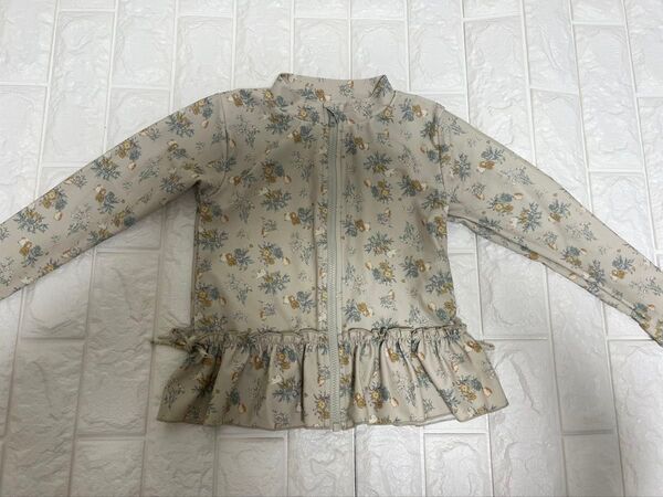 tete a tete ラッシュガード110cm