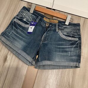 デニムショートパンツ ラインストーン ロールアップ