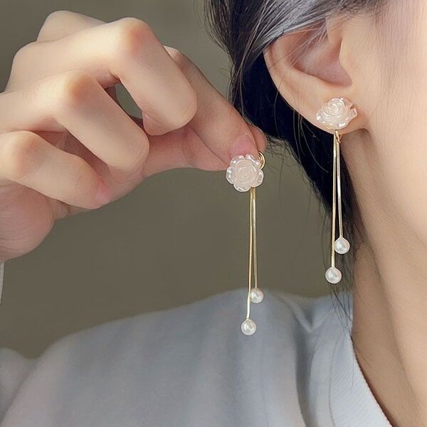 【最新】レディース ピアス ゴールド パール 花 バラ シンプル S925
