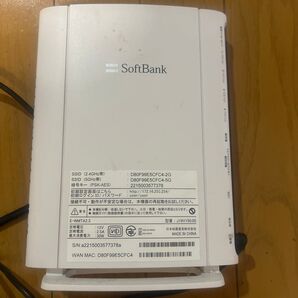台①SoftBank 光BBユニット/無線LAN ②GM-WRC733GHBK