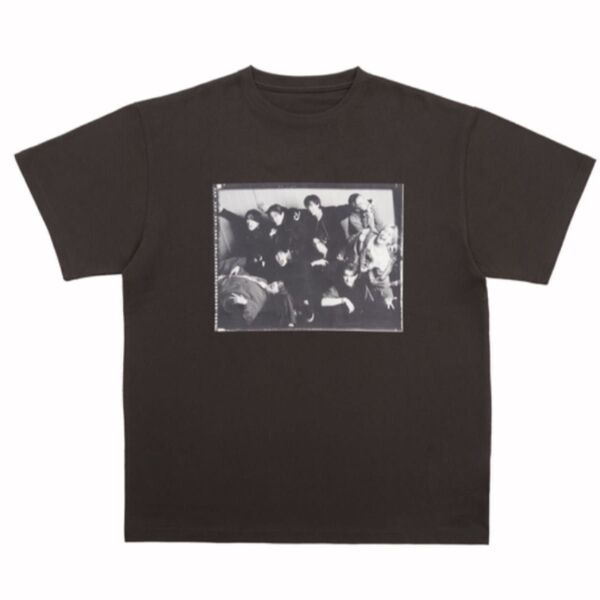 Snow World Tシャツ 肖像 黒 ブラック