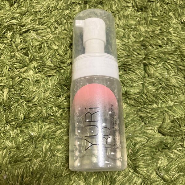 ユリイロ YURiiRO インティメイトウォッシュ ホワイトリリー 100ml ピンク ボディ用洗浄料
