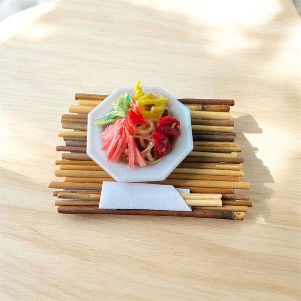No.801 ミニチュアフード ミニチュア冷やし中華 ミニチュア冷麺 ドール用 フィギュア用 インテリア ハンドメイド