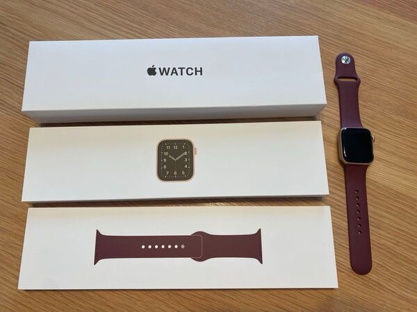 Apple Watch(アップルウォッチ) 本体ゴールド ベルト付き(ボルドー)
