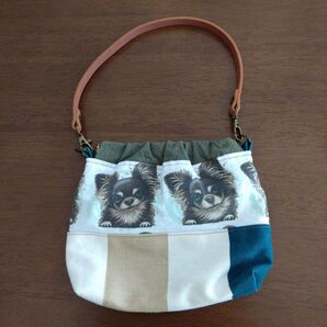 チワワ イラスト 持ち手付きバネポーチ ハンドメイド 犬