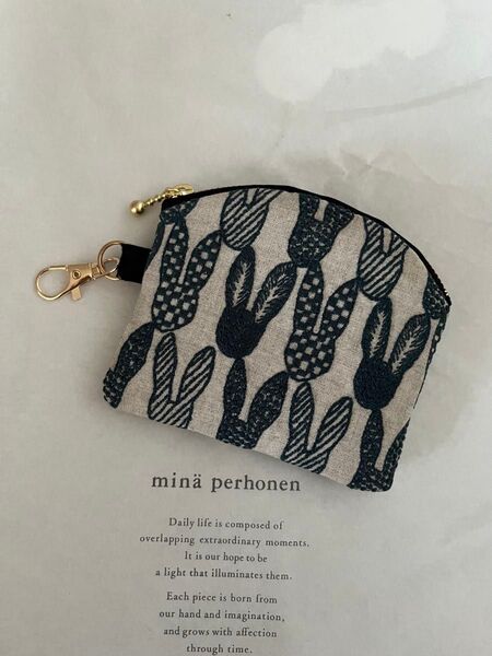 ミナペルホネン ハンドメイド フラットポーチ