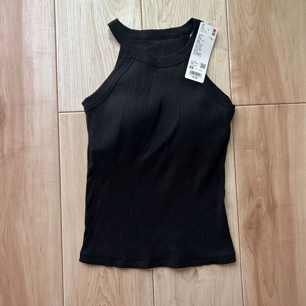 新品 UNIQLO XSサイズ ホルターネックプラタンクトップ ブラック