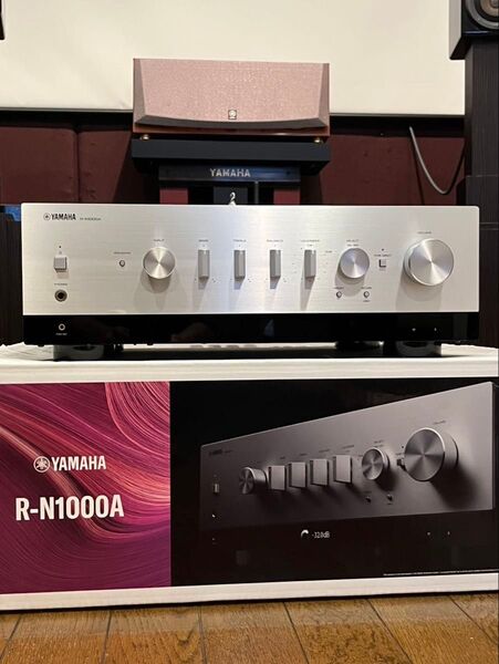 YAMAHA R-N1000A シルバー オーディオアンプ Bluetooth