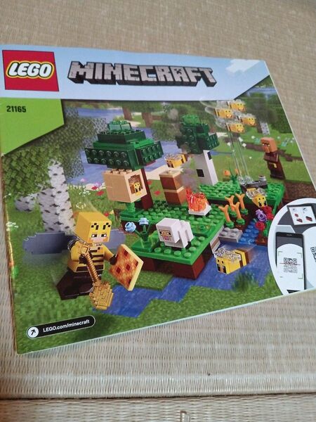 レゴ(LEGO) マインクラフト ミツバチの養蜂場 21165