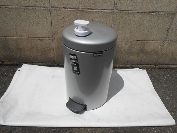 おまけ付 美品 ブラバンシア ペダル式ゴミ箱 12L