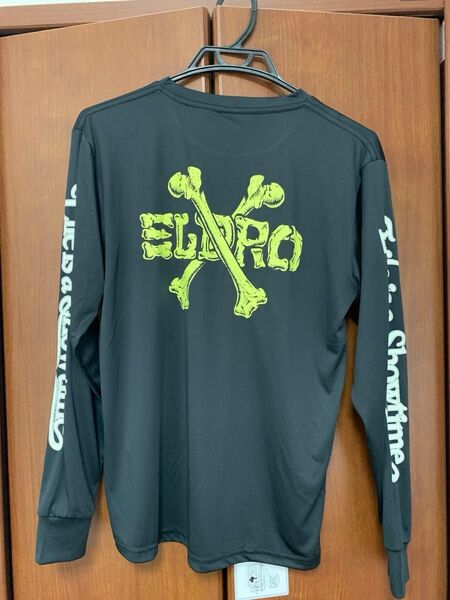新品未使用 エルドレッソ 黒 長袖Tシャツ ロンT ブラック
