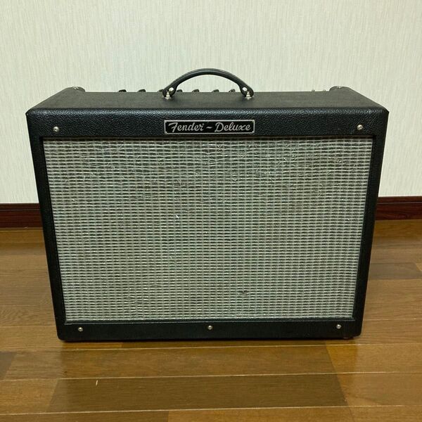 Fender Deluxe 60周年記念 100v