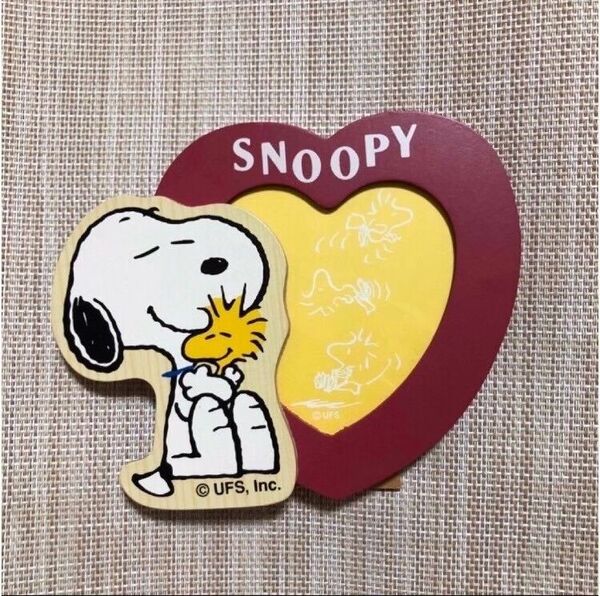 【SNOOPY】木製フォトフレーム スヌーピー 写真立て ハート かわいい 大人かわいい インテリア フォトスタンド