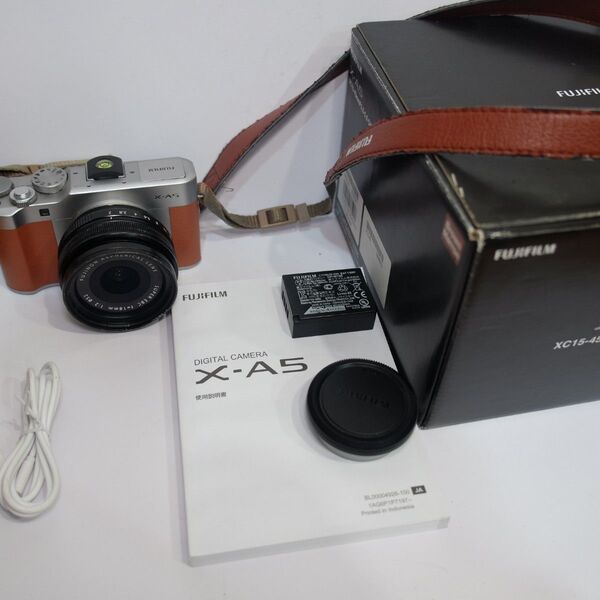 富士フイルム X-A5 動作品 ミラーレス 一眼 ボディ
