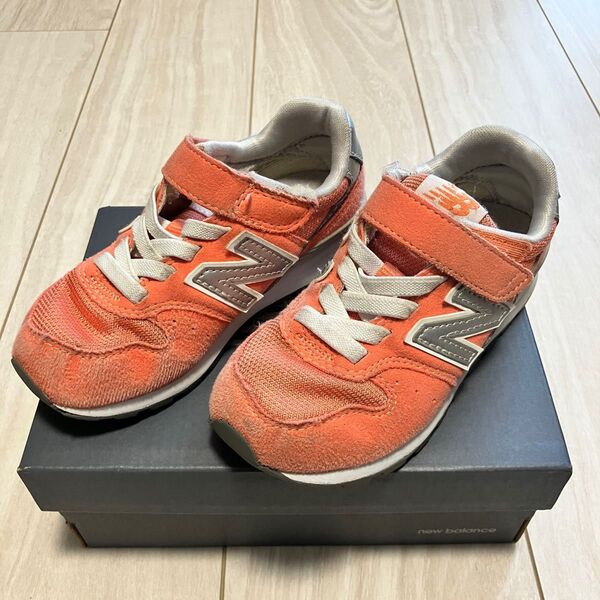 new balance キッズスニーカー 17cm オレンジ