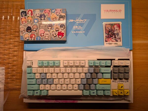 ふもコレ×ブルーアーカイブ キーボード豪華セット ミレニアムサイエンススクール 英語配列 ジャスミン軸 キーボード
