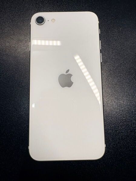 匿名発送 iphone se2 ホワイト 64GB simフリー バッテリー77% Apple ジャンク品 iphone 第2世代