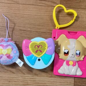 わんだふるぷりきゅあ ハッピーセットおもちゃ2つ わんだふるパクトマスコット
