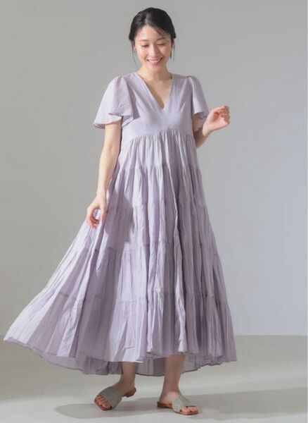 Demi-Luxe BEAMS【別注】MARIHA / エンジェルのワンピース¥49,500(税込)ペールラベンダー
