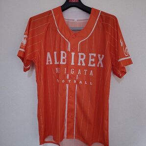 アルビレックス新潟 ベースボールシャツ ユニフォーム ウェア Tシャツ サッカー Jリーグ オレンジ Lサイズ グッズ