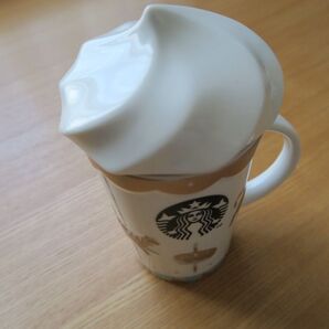 【新品】スターバックス★ホイップリッドマグカルーセル355ml★マグカップ 食器★フタ付き★スタバ STARBUCKS