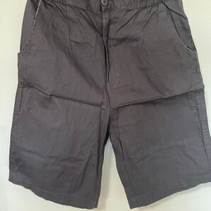黒のハーフパンツ シンプル ウエストゴム