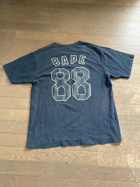 A BATHING APE アベイシングエイプ bape Tシャツ サッカーユニフォーム L 半袖 プリントTシャツ