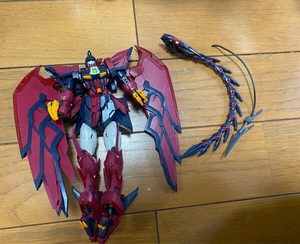 rgエピオン ガンダム ガンプラ バンダイ プラモデル 組立済 バンダイ