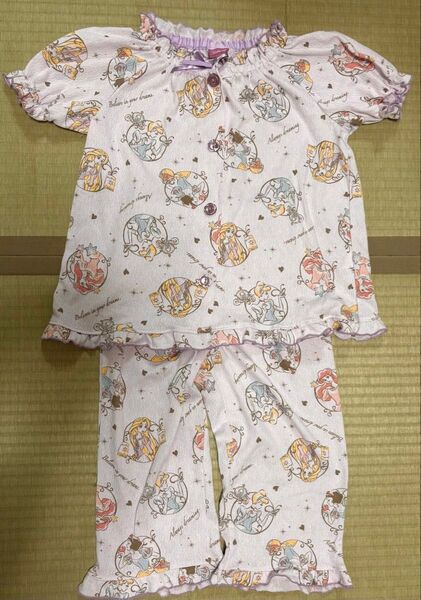 ディズニー プリンセス 半袖 パジャマ 未使用 上下セット 女の子