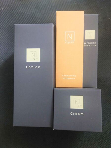 NオーガニックVie ローション クリーム パックエッセンス 4点セット organic
