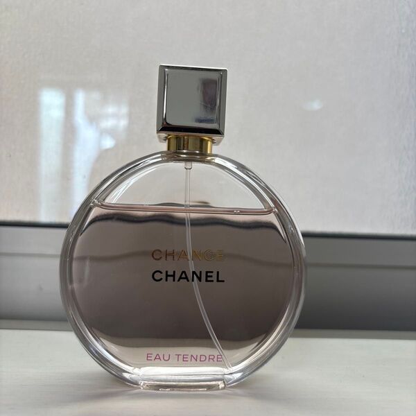 シャネルオータンドゥルオードパルファム 100ml