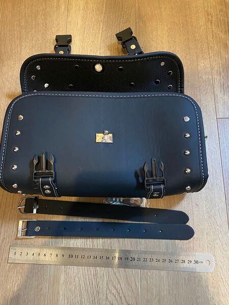 バイク用 PUレザオートバイレザーツールロールバッグサドルハンドルバーバッグ ツールバッグ サドルバッグ オートバイツールポーチ