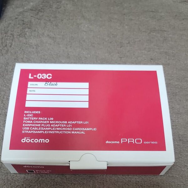NTT docomo L-03C PRO series 携帯電話 ブラック
