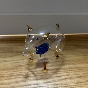 豚のガラス細工