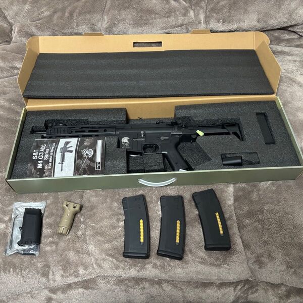 【引退出品】電動ガン S&T M4 URX4 M-LOK SD PDW-M MOLON刻印 MOLON刻印