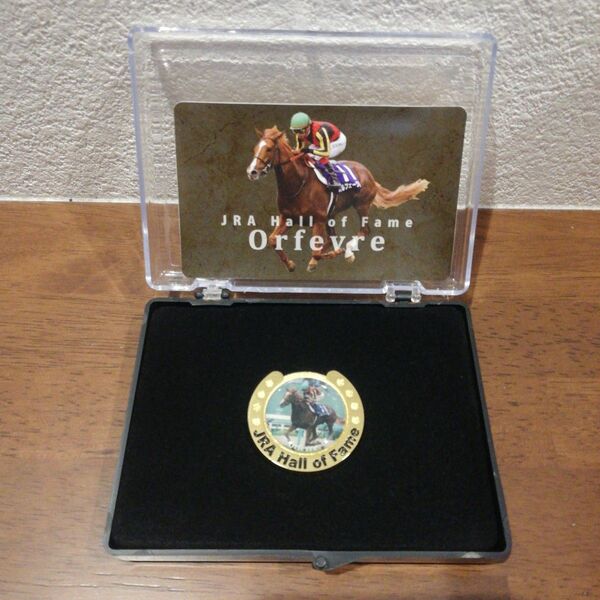 JRA Hall of Fame ピンバッジ & シール☆ 競馬 馬