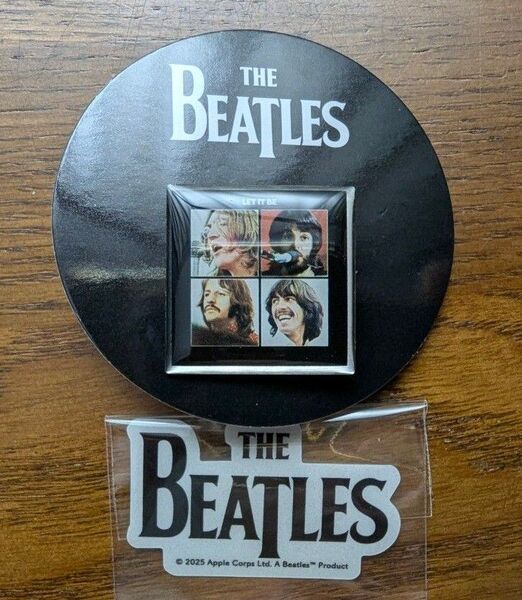 THE BEATLES 〈中後期〉 ピンズカプセル Let It Be(1970)&アーティストステッカー(ロゴ)