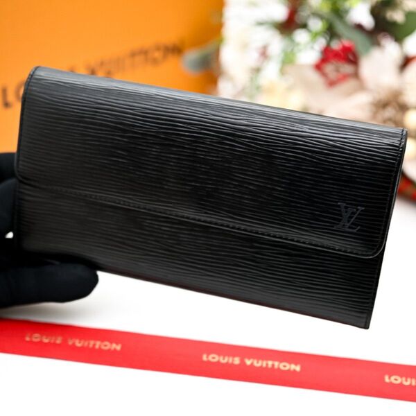 ルイヴィトン 長財布 エピ ポシェット モネ クレディ 旧サラ ヴィンテージ ヴィトン Louis Vuitton 財布