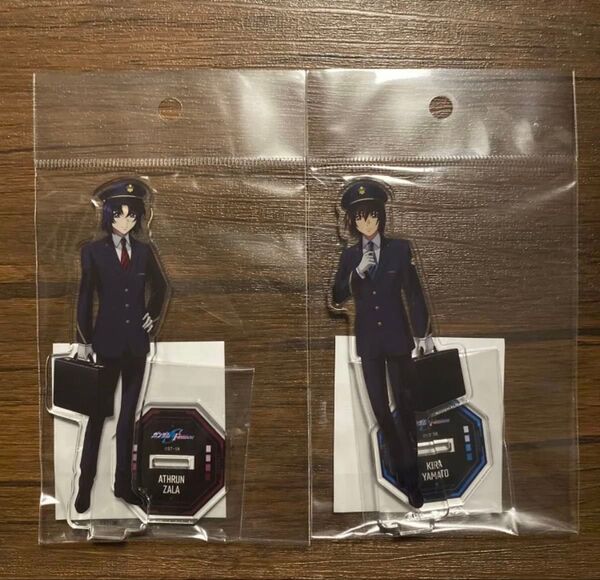 【新品未開封】アニメイト 推し旅 ガンダムSEED FREEDOM アクリルスタンド キラ アスラン 2個セット