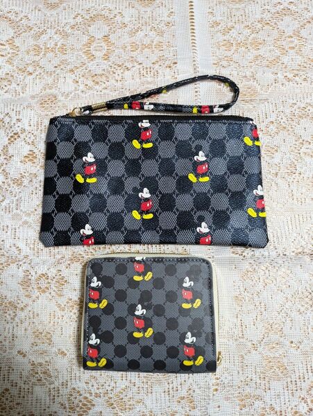 ミッキーマウス柄 ポーチ&財布 2個セット