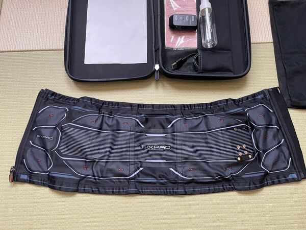 シックスパッド パワースーツ コアベルト専用コントローラーセットSサイズシックスパッド Powersuit SIXPAD