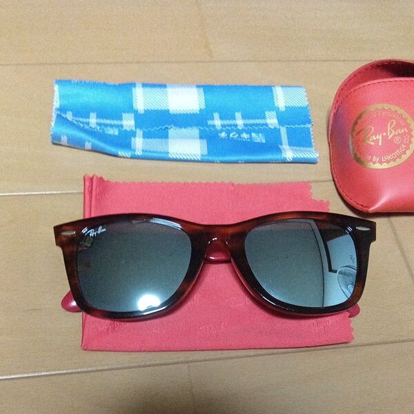 Ray-Ban WAYFARER サングラス ブラウン ケース付き