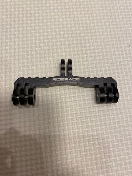 サイコンマウント ダブル用ベースアダプター