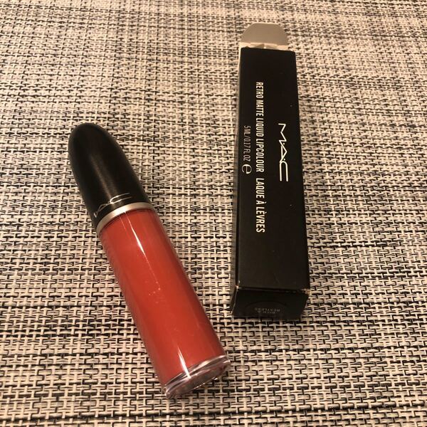 MAC レトロ　マット　リキッド　リップカラー