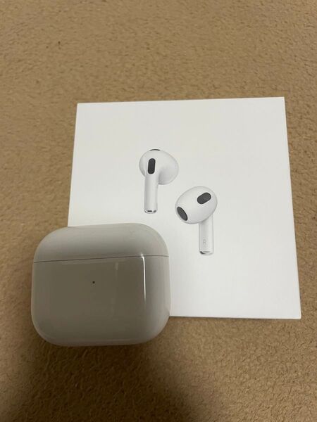 Apple AirPods Pro 第3世代 ワイヤレスイヤホン